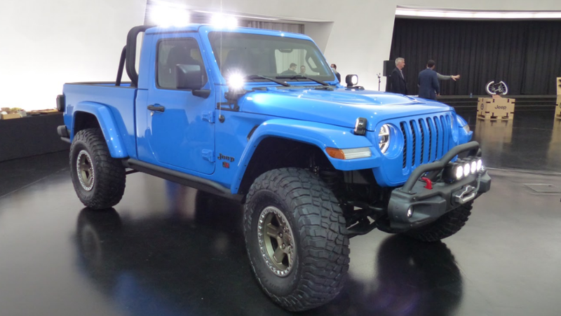 Illustration for article titled The Jeep J6 Concept Is the Regular Cab Long-Bed Jeep Pickup We've All Been Yearning For